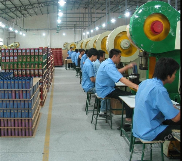 高品质茶叶马口铁盒定制工厂生产线-天派包装