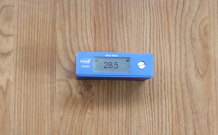 LS192测量家具光泽度